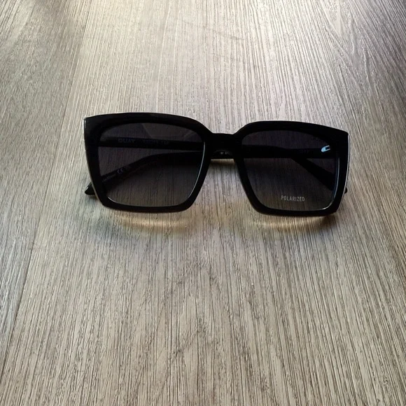 Quay Australia | Accessories | Quay Australia Front Cover  display picture 1
